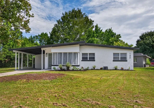Photo 1 of Single family home for sale at 100 Pinecrest Dr, Sanford, FL 32773 | MLS# O6446646 | Listing updated on 2026-10-04