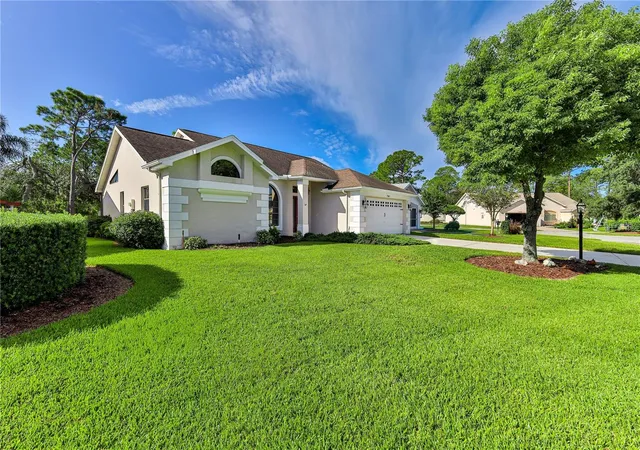 Photo 3 of Single family home for sale at 7360 Clearmeadow Dr, Spring Hill, FL 34606 | MLS# W7890015 | Listing updated on 2026-10-03