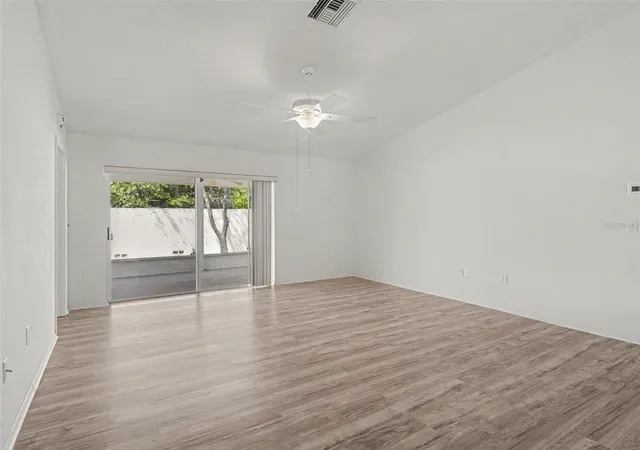 Photo 4 of Single family home for sale at 12659 Longcrest Dr, Riverview, FL 33579 | MLS# O6446650 | Listing updated on 2026-10-15