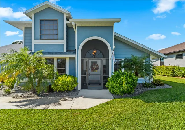 Photo 4 of Single family home for sale at 1365 Razorbill Ln, Punta Gorda, FL 33983 | MLS# C7531479 | Listing updated on 2026-10-06