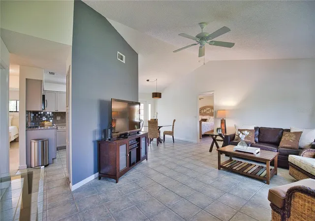 Photo 3 of Single family home for sale at 32 Inlets Blvd #32, Nokomis, FL 34275 | MLS# A4708226 | Listing updated on 2026-10-10