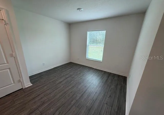 Photo 3 of Single family home for sale at 326 Bowfin Ct, Kissimmee, FL 34759 | MLS# S5158719 | Listing updated on 2026-10-03