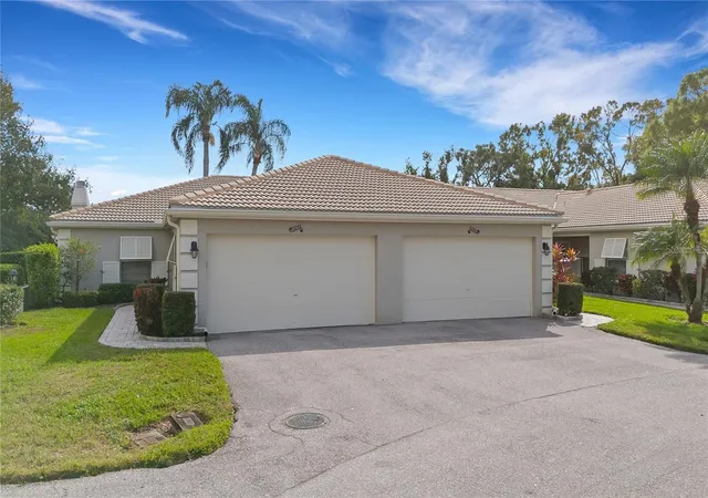 Photo 1 of Single family home for sale at 3242 Ringwood Meadow #76, Sarasota, FL 34235 | MLS# A4708227 | Listing updated on 2026-10-02