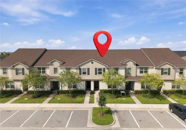Photo 2 of Townhouse for sale at 2166 Fleming Mist Pl, Kissimmee, FL 34747 | MLS# O6446661 | Listing updated on 2026-10-06