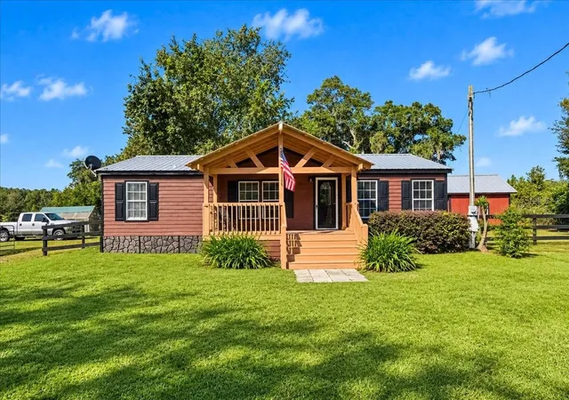 Photo 1 of Manufactured home for sale at 15940 Nw 16th Avenue, Citra, FL 32113 | MLS# L4965504 | Listing updated on 2026-10-09