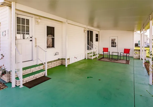 Photo 4 of Manufactured home for sale at 117 Snook, Punta Gorda, FL 33950 | MLS# C7531482 | Listing updated on 2026-10-06