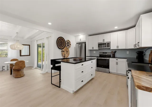 Single family home for sale at 1757 Mova St, SARASOTA, FL 34231 | MLS# A4708228 | Listing updated on 2026-10-05