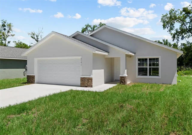 Photo 1 of Single family home for sale at 7736 N Manville Rd, Citrus Springs, FL 34434 | MLS# OM733318 | Listing updated on 2026-10-08