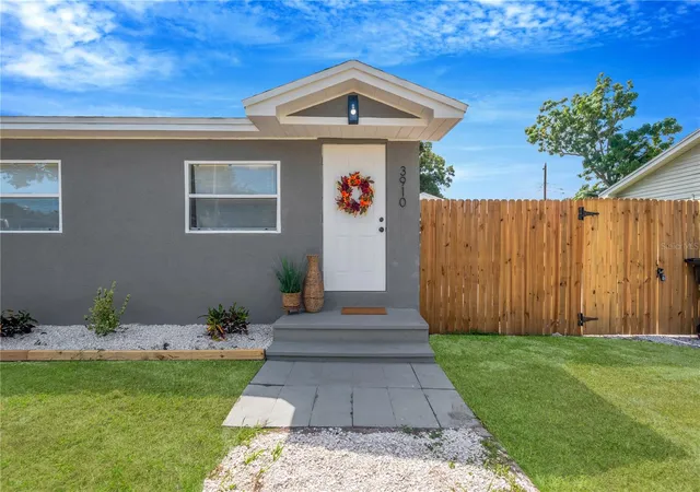 Photo 1 of Single family home for sale at 3910 56th Avenue N, Saint Petersburg, FL 33714 | MLS# W7890020 | Listing updated on 2026-10-03