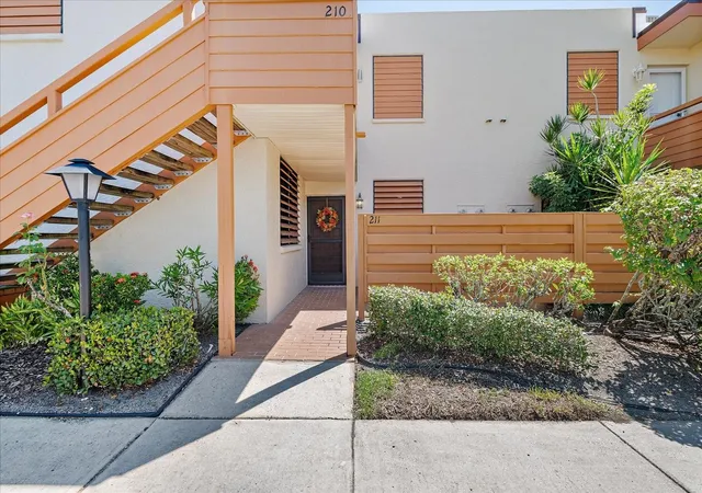 Photo 1 of Condo for sale at 211 Pineneedle Dr #211, Bradenton, FL 34210 | MLS# A4708233 | Listing updated on 2026-10-07