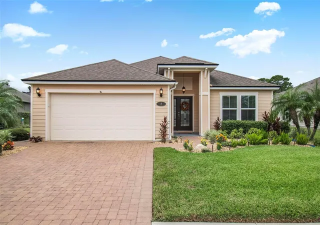 Photo 2 of Single family home for sale at 8 Country Clb Harbor Cir, Palm Coast, FL 32137 | MLS# FC321858 | Listing updated on 2026-10-05