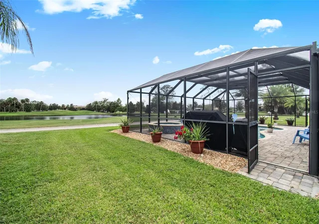 Photo 3 of Single family home for sale at 8 Country Clb Harbor Cir, Palm Coast, FL 32137 | MLS# FC321858 | Listing updated on 2026-10-05