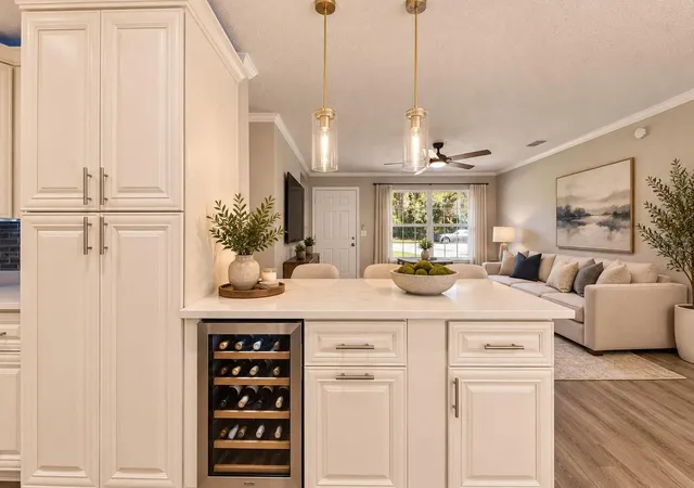 Photo 2 of Single family home for sale at 720 Georgia Ave, Longwood, FL 32750 | MLS# S5158731 | Listing updated on 2026-10-29
