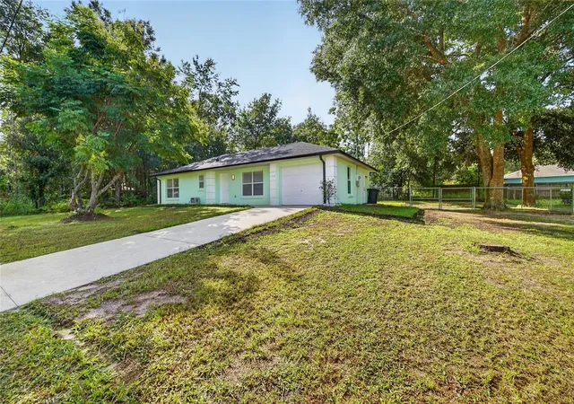 Photo 3 of Single family home for sale at 6740 Se 52nd Place, Ocala, FL 34472 | MLS# FC321859 | Listing updated on 2026-10-03