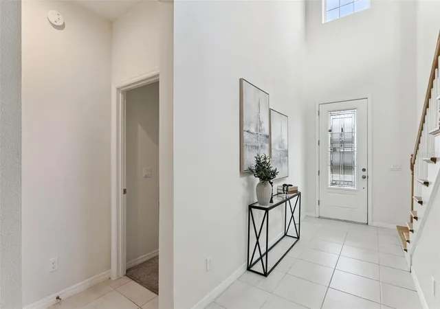 Photo 4 of Single family home for sale at 4780 Terrace Blf St, Winter Garden, FL 34787 | MLS# O6446681 | Listing updated on 2026-10-15