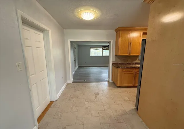 Photo 4 of Single family home for sale at 953 Cedarwood Ave, Dunedin, FL 34698 | MLS# W7890021 | Listing updated on 2026-10-02