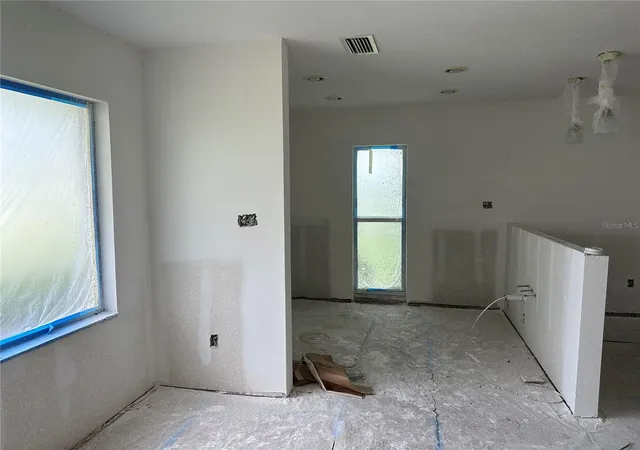 Photo 4 of Condo for sale at 11255 W Bayshore Dr #81, Crystal River, FL 34429 | MLS# TB8554234 | Listing updated on 2026-10-03