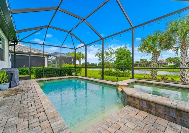 Photo 2 of Single family home for sale at 13554 Nobilio St, Venice, FL 34293 | MLS# N6146031 | Listing updated on 2026-10-20