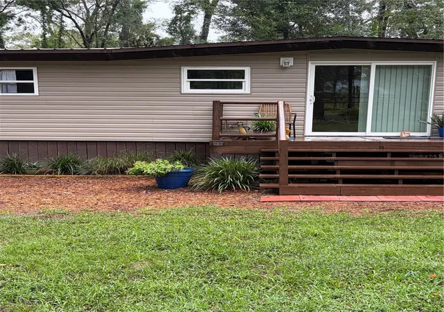 Photo 3 of Manufactured home for sale at 6401 Sunnyside Ranch Rd, Brooksville, FL 34602 | MLS# TB8554237 | Listing updated on 2026-10-08