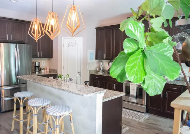 Photo 4 of Single family home for sale at 1040 10th Street N, Saint Petersburg, FL 33705 | MLS# TB8554241 | Listing updated on 2026-10-20