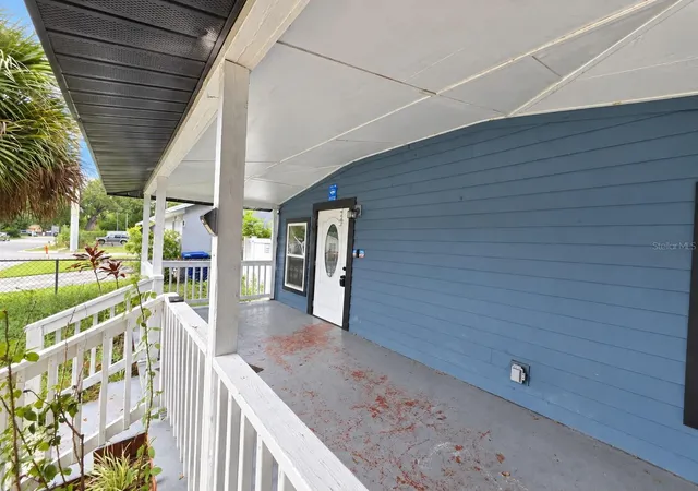 Photo 3 of Single family home for sale at 1204 E 33rd Avenue, Tampa, FL 33603 | MLS# TB8554255 | Listing updated on 2026-10-08