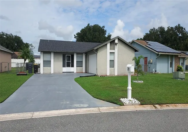 Photo 2 of Single family home for sale at 711 Wedge Ln, Kissimmee, FL 34759 | MLS# O6446697 | Listing updated on 2026-10-06