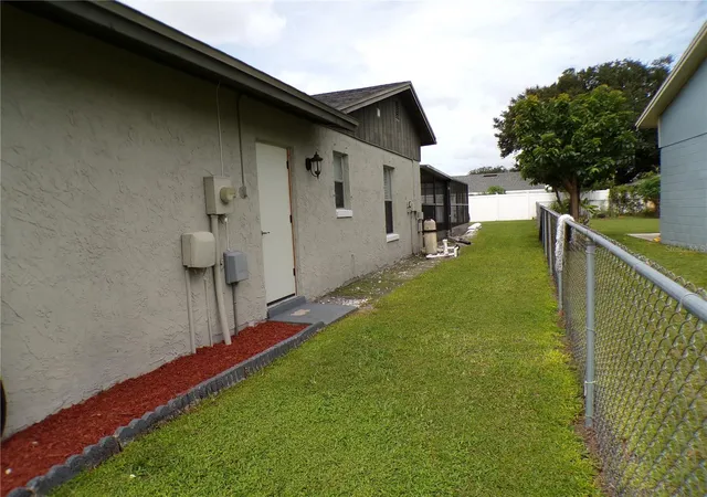 Photo 3 of Single family home for sale at 711 Wedge Ln, Kissimmee, FL 34759 | MLS# O6446697 | Listing updated on 2026-10-06