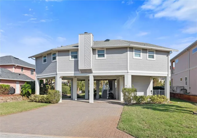 Photo 1 of Single family home for sale at 7 Mahoe Dr S, Palm Coast, FL 32137 | MLS# FC321863 | Listing updated on 2026-10-15