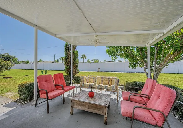 Photo 2 of Manufactured home for sale at 18 Drury Ln, Tarpon Springs, FL 34689 | MLS# TB8554267 | Listing updated on 2026-10-17
