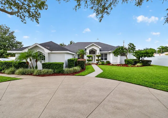 Photo 1 of Single family home for sale at 734 Highlands Pl Blvd, Lakeland, FL 33813 | MLS# L4965508 | Listing updated on 2026-10-05