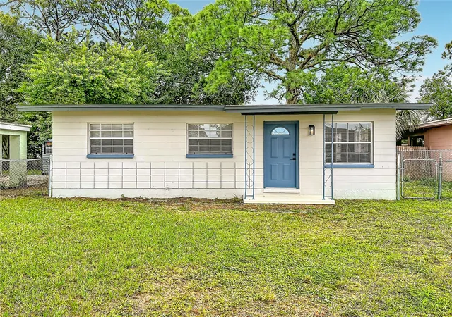 Photo 1 of Single family home for sale at 1127 Grove Ave, Cocoa, FL 32922 | MLS# O6446704 | Listing updated on 2026-10-03