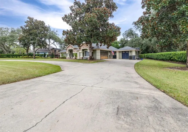 Photo 1 of Single family home for sale at 86 Pine Forest Ln, Haines City, FL 33844 | MLS# L4965510 | Listing updated on 2026-10-06