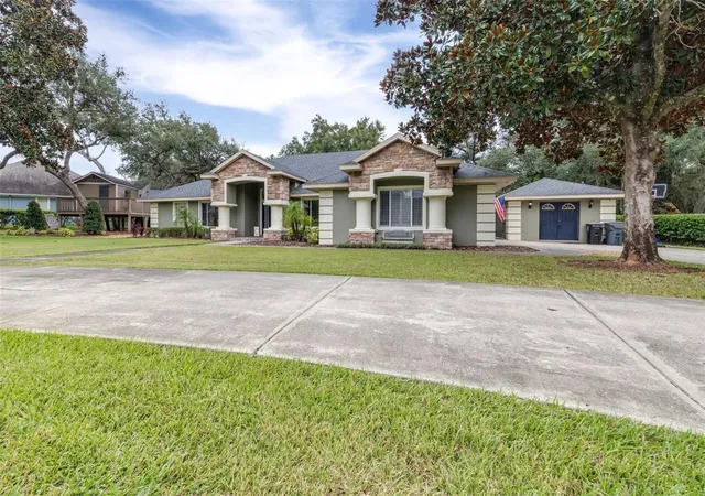Photo 3 of Single family home for sale at 86 Pine Forest Ln, Haines City, FL 33844 | MLS# L4965510 | Listing updated on 2026-10-06