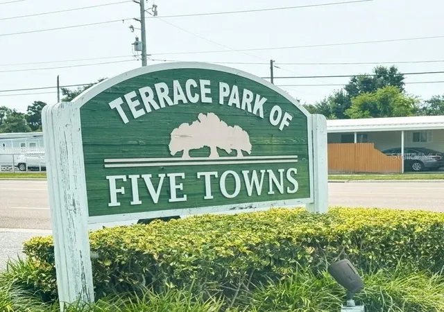 Photo 2 of Condo for sale at 5623 80th Street N #415, Saint Petersburg, FL 33709 | MLS# W7890028 | Listing updated on 2026-10-02