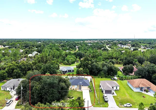 Photo 3 of Single family home for sale at 4639 Kenoska St, North Port, FL 34288 | MLS# N6146035 | Listing updated on 2026-10-07