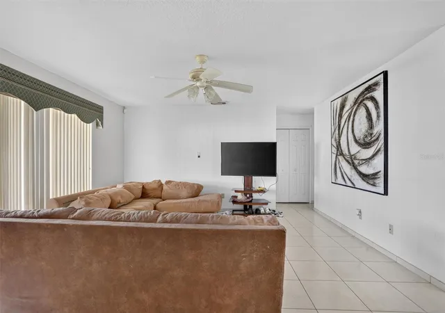 Photo 3 of Single family home for sale at 651 Elderwood Ct, Kissimmee, FL 34743 | MLS# S5158744 | Listing updated on 2026-10-03