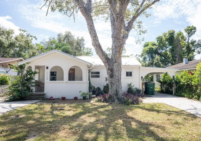 Photo 1 of Single family home for sale at 1112 W Kirby St, Tampa, FL 33604 | MLS# TB8554276 | Listing updated on 2026-10-04