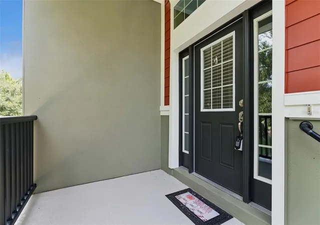 Photo 3 of Townhouse for sale at 1436 Winter Wharf Ln, Winter Springs, FL 32708 | MLS# O6446719 | Listing updated on 2026-10-08