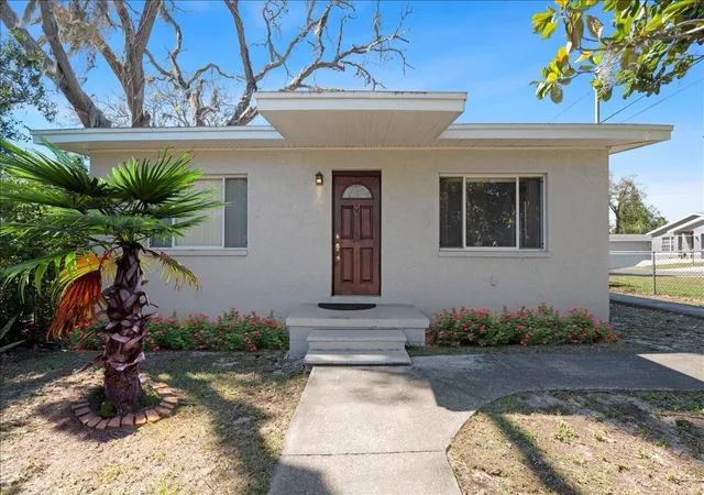 Single family home for sale at 8608 N 20th Street, TAMPA, FL 33604 | MLS# O6446722