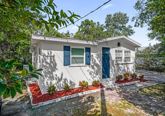 Single family home for sale at 4604 Courtland St, TAMPA, FL 33610 | MLS# O6446725