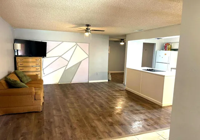 Photo 4 of Single family home for sale at 5 Rosewood Dr, Davenport, FL 33837 | MLS# O6446734 | Listing updated on 2026-10-07