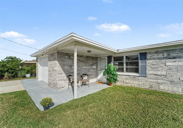 Photo 2 of Single family home for sale at 4019 Baden Dr, Holiday, FL 34691 | MLS# TB8554303 | Listing updated on 2026-10-06
