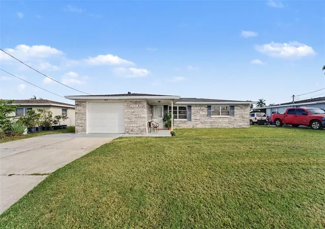 Photo 3 of Single family home for sale at 4019 Baden Dr, Holiday, FL 34691 | MLS# TB8554303 | Listing updated on 2026-10-06