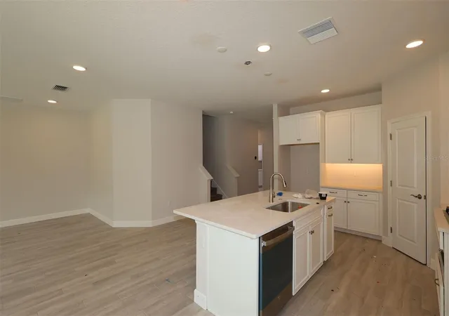 Photo 3 of Single family home for sale at 2909 Sweetgrass Ln, Zellwood, FL 32798 | MLS# O6446735 | Listing updated on 2026-10-06