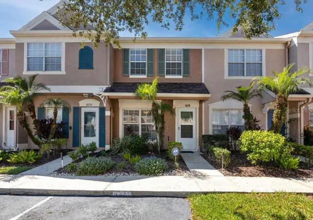 Photo 1 of Townhouse for sale at 6229 Bayside Key Dr, Tampa, FL 33615 | MLS# TB8554304 | Listing updated on 2026-10-30