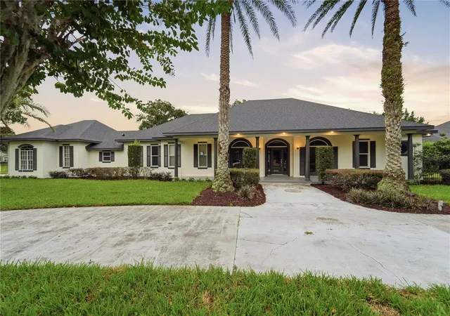 Photo 1 of Single family home for sale at 1055 Edmiston Pl, Longwood, FL 32779 | MLS# O6446736 | Listing updated on 2026-10-08