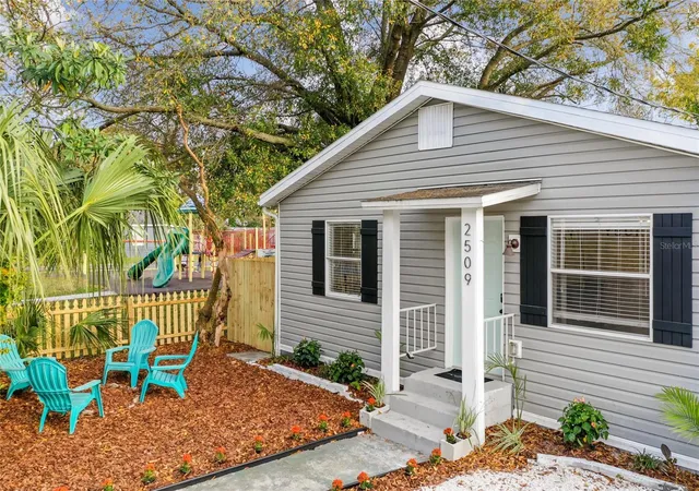 Photo 2 of Single family home for sale at 2509 E 12th Avenue, Tampa, FL 33605 | MLS# TB8554309 | Listing updated on 2026-10-09