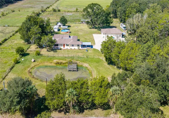 Photo 2 of Single family home for sale at 870 County Rd 65, Bunnell, FL 32110 | MLS# V4951633 | Listing updated on 2026-10-03
