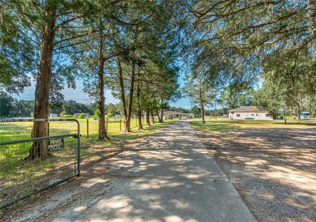 Photo 4 of Single family home for sale at 870 County Rd 65, Bunnell, FL 32110 | MLS# V4951633 | Listing updated on 2026-10-03