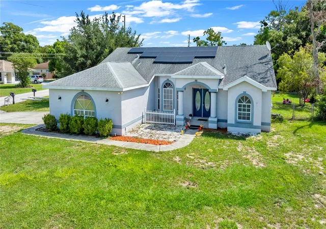 Photo 3 of Single family home for sale at 10110 Henderson St, Spring Hill, FL 34608 | MLS# TB8554318 | Listing updated on 2026-10-03